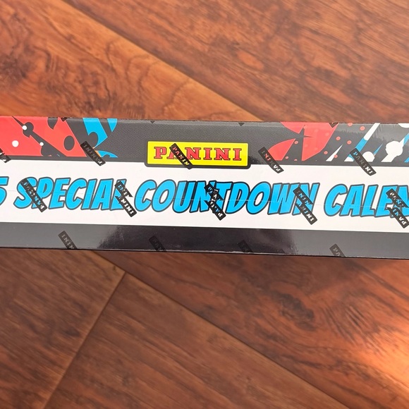 Panini Absolute Football 2023 Special Countdown Calendar - Red, Blue, Black - Picture 3 of 3